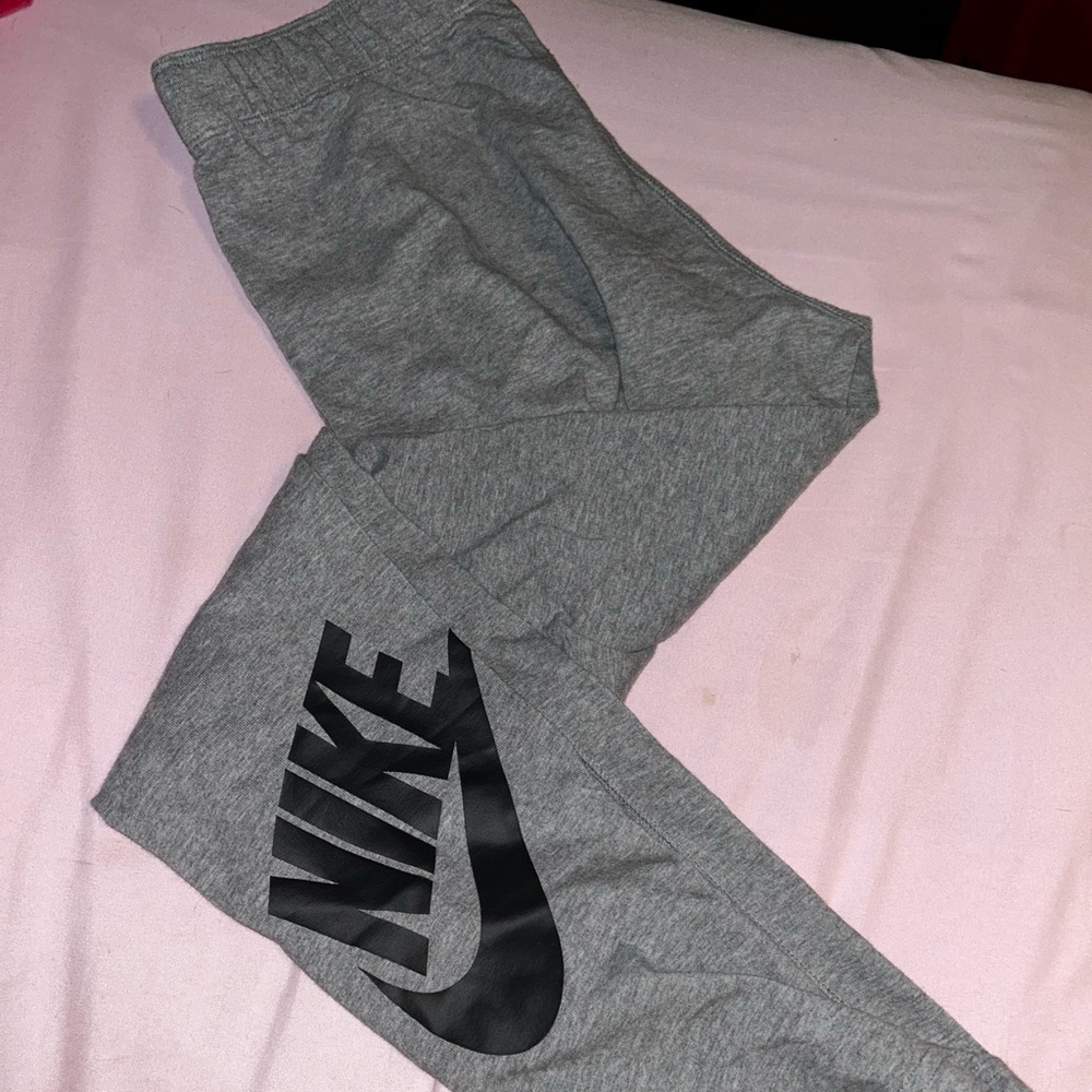 grey nike leggings